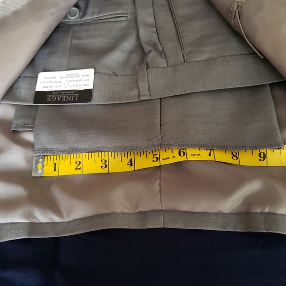 NWT LINEAGE Athletic Fit Gray 48L 40W - Picture 9 of 13